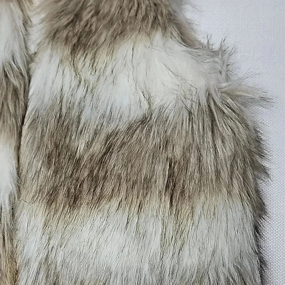 Skies Are Blue Faux Fur Vest Cream & Brown Women's XS - Picture 6 of 16